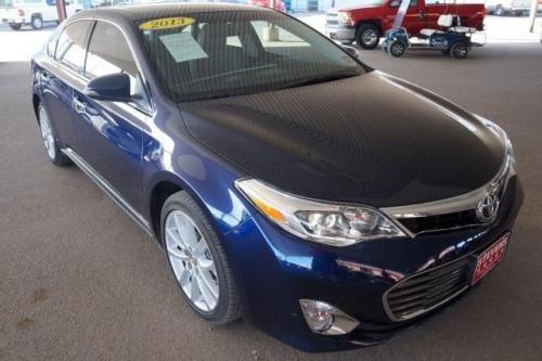 Photo Image Gallery & Touchup Paint: Toyota Avalon in Nautical Blue Metallic  (8S6)  YEARS: 2013-2013