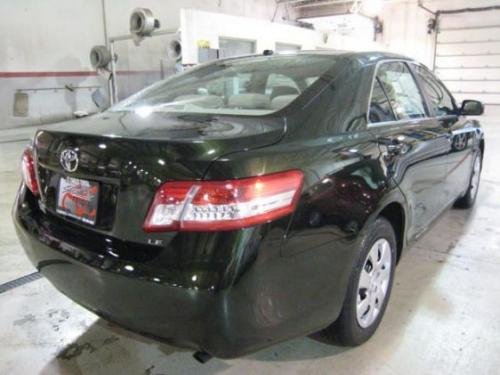 toyota camry Photo Example of Paint Code 6V4