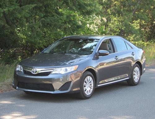 Photo Image Gallery & Touchup Paint: Toyota Camry in Magnetic Gray Metallic  (1G3)  YEARS: 2012-2014