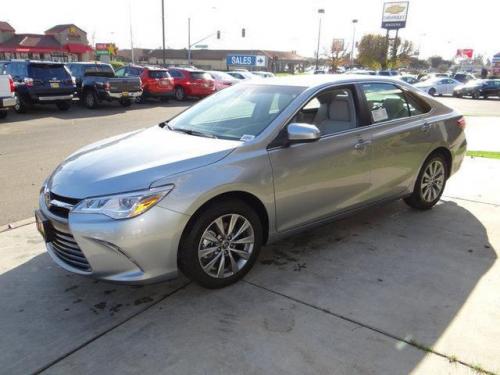 Photo Image Gallery & Touchup Paint: Toyota Camry in Celestial Silver Metallic  (1J9)  YEARS: 2015-2017