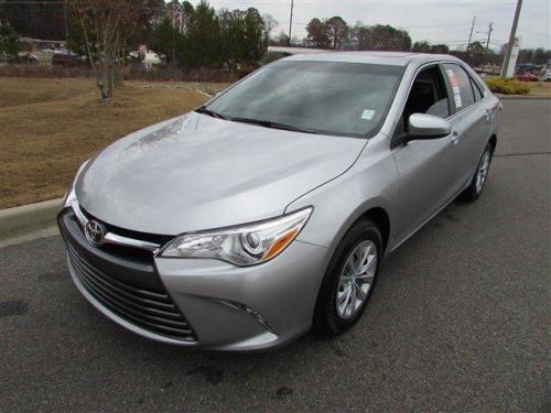Photo Image Gallery & Touchup Paint: Toyota Camry in Celestial Silver Metallic  (1J9)  YEARS: 2015-2017