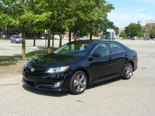 Photo Image Gallery & Touchup Paint: Toyota Camry in Attitude Black Metallic  (218)  YEARS: 2012-2017