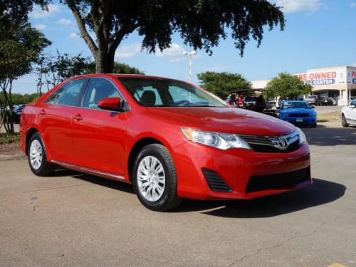Photo Image Gallery & Touchup Paint: Toyota Camry in Barcelona Red Metallic  (3R3)  YEARS: 2012-2014