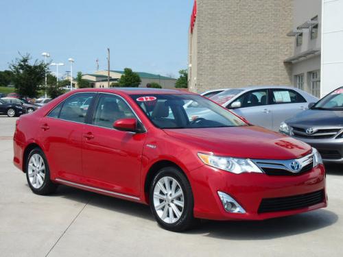 Photo Image Gallery & Touchup Paint: Toyota Camry in Barcelona Red Metallic  (3R3)  YEARS: 2012-2014