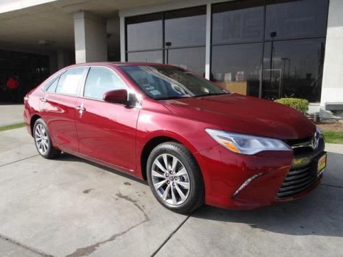 Photo Image Gallery & Touchup Paint: Toyota Camry in Ruby Flare Pearl  (3T3)  YEARS: 2015-2017