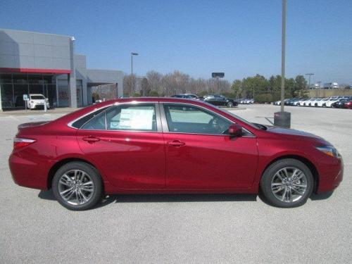 Photo Image Gallery & Touchup Paint: Toyota Camry in Ruby Flare Pearl  (3T3)  YEARS: 2015-2017