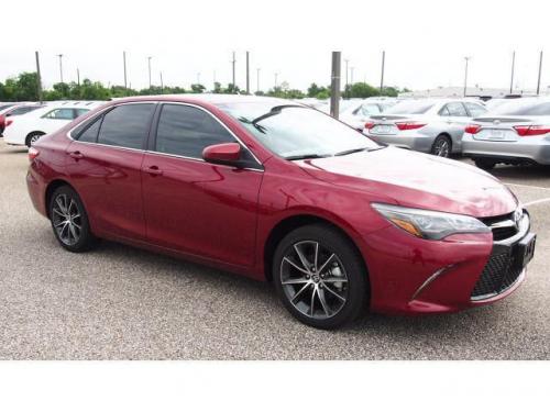 Photo Image Gallery & Touchup Paint: Toyota Camry in Ruby Flare Pearl  (3T3)  YEARS: 2015-2017