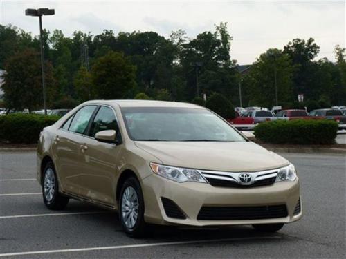 Photo Image Gallery & Touchup Paint: Toyota Camry in Sandy Beach Metallic  (4T8)  YEARS: 2012-2012