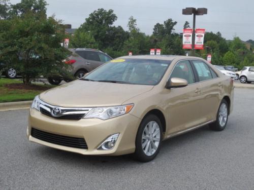 Photo Image Gallery & Touchup Paint: Toyota Camry in Sandy Beach Metallic  (4T8)  YEARS: 2012-2012