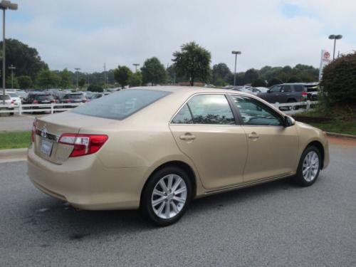 Photo Image Gallery & Touchup Paint: Toyota Camry in Sandy Beach Metallic  (4T8)  YEARS: 2012-2012