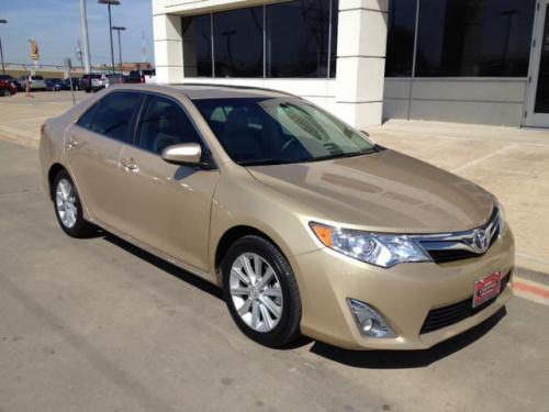 Photo Image Gallery & Touchup Paint: Toyota Camry in Sandy Beach Metallic  (4T8)  YEARS: 2012-2012