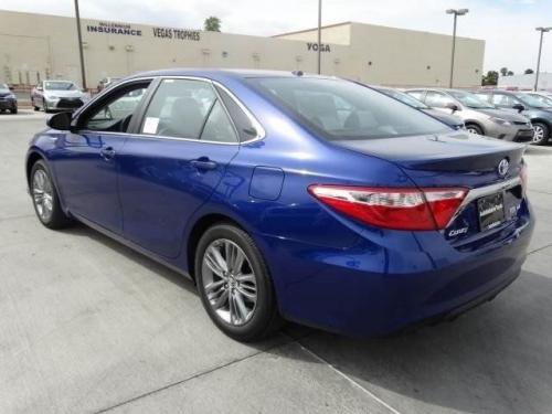Photo Image Gallery & Touchup Paint: Toyota Camry in Blue Crush Metallic  (8W7)  YEARS: 2015-2016