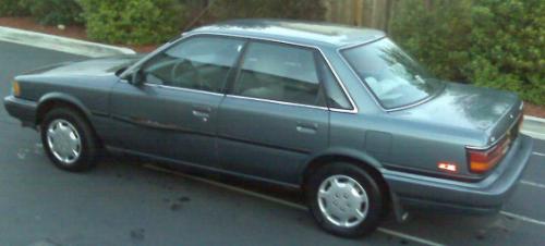 Photo Image Gallery & Touchup Paint: Toyota Camry in Gray Metallic   (185)  YEARS: 1991-1991