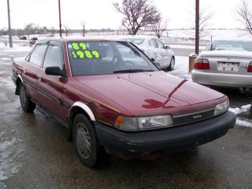 Photo Image Gallery & Touchup Paint: Toyota Camry in Medium Red Pearl  (3H4)  YEARS: 1988-1990