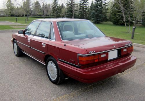 Photo Image Gallery & Touchup Paint: Toyota Camry in Medium Red Pearl  (3H4)  YEARS: 1988-1990