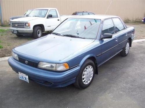 Photo of a 1991 Toyota Camry in Blue Metallic (paint color code 8J3