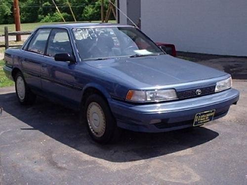 Photo of a 1991 Toyota Camry in Blue Metallic (paint color code 8J3
