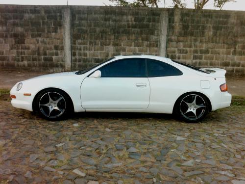 Photo Image Gallery & Touchup Paint: Toyota Celica in Super White   (040)  YEARS: 1995-1999