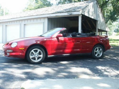 Photo Image Gallery & Touchup Paint: Toyota Celica in Renaissance Red   (3L2)  YEARS: 1994-1999
