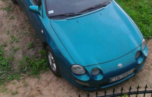 Photo Image Gallery & Touchup Paint: Toyota Celica in Turquoise Pearl   (746)  YEARS: 1994-1994