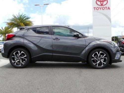 Photo Image Gallery & Touchup Paint: Toyota Chr in Magnetic Gray Metallic  (1G3)  YEARS: 2018-2018