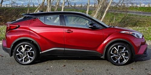 Photo of a 2019 Toyota C-HR in Ruby Flare Pearl [R-Code] (paint color code 2NF