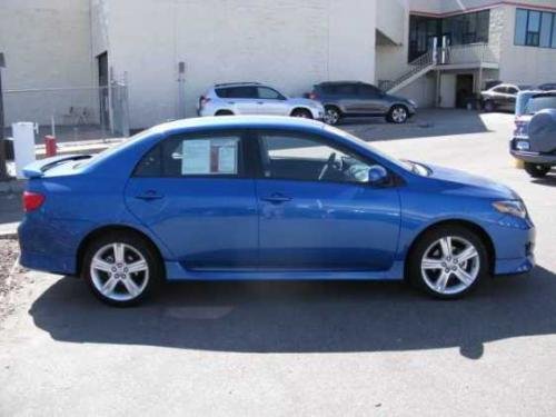 toyota corolla Photo Example of Paint Code 8T7