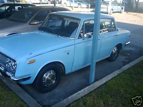 Photo Image Gallery: Toyota Corona in Light Blue   (XX4)  YEARS: -