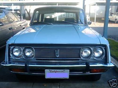Photo Image Gallery: Toyota Corona in Light Blue   (XX4)  YEARS: -