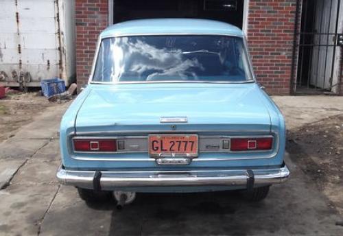 Photo Image Gallery: Toyota Corona in Light Blue   (XX4)  YEARS: -