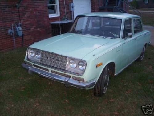 Photo Image Gallery: Toyota Corona in Light Green   (XX5)  YEARS: -