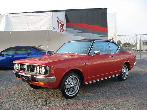 Photo Image Gallery: Toyota Corona in Red    (XX2)  YEARS: -