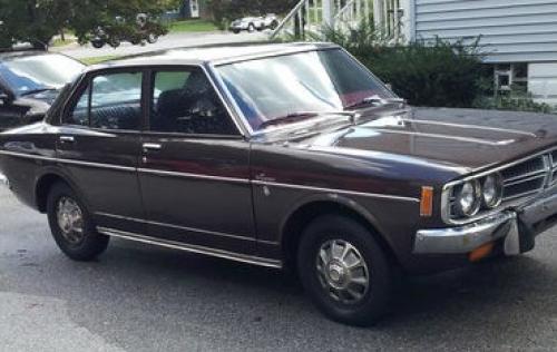Photo Image Gallery: Toyota Corona in Brown    (XX4)  YEARS: -
