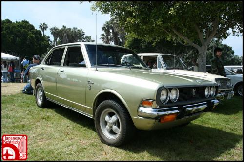 Photo Image Gallery: Toyota Corona in Beige    (XX7)  YEARS: -