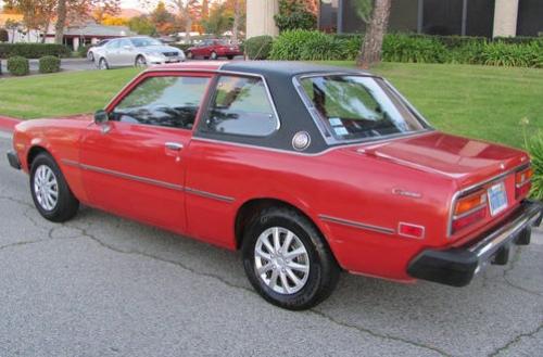 Photo Image Gallery & Touchup Paint: Toyota Corona in Red    (336)  YEARS: 1976-1978