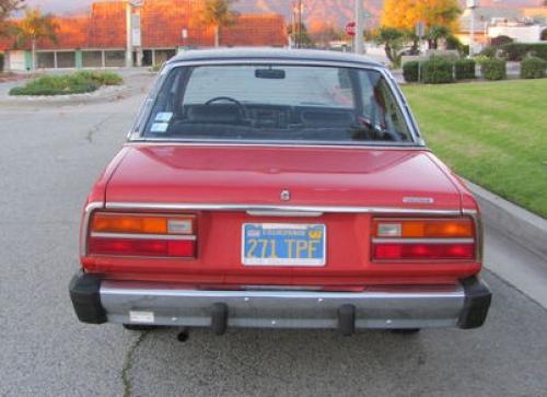 Photo Image Gallery & Touchup Paint: Toyota Corona in Red    (336)  YEARS: 1976-1978