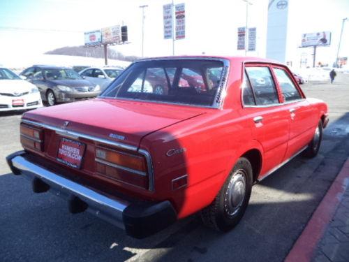 Photo Image Gallery & Touchup Paint: Toyota Corona in Red    (336)  YEARS: 1976-1978