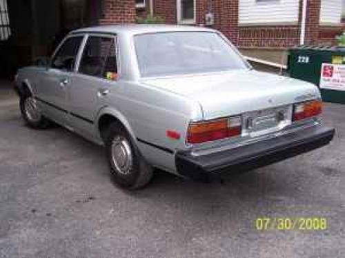 Photo Image Gallery & Touchup Paint: Toyota Corona in Silver Metallic   (137)  YEARS: 1980-1981