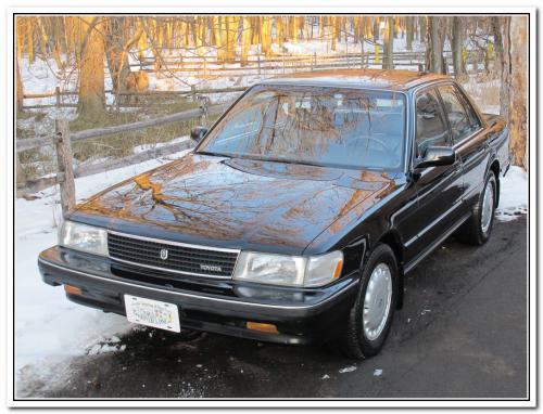 Photo Image Gallery & Touchup Paint: Toyota Cressida in Black    (202)  YEARS: 1989-1990