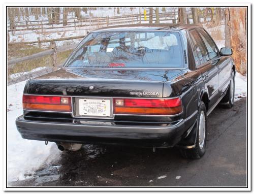 Photo Image Gallery & Touchup Paint: Toyota Cressida in Black    (202)  YEARS: 1989-1990