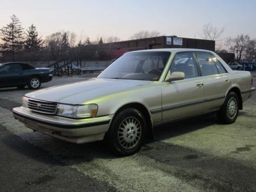 Photo Image Gallery & Touchup Paint: Toyota Cressida in Almond Beige Pearl  (4J1)  YEARS: 1991-1992