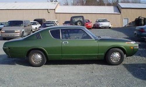 Photo Image Gallery & Touchup Paint: Toyota Crown in Green Currant Metallic  (T602)  YEARS: 1971-1972