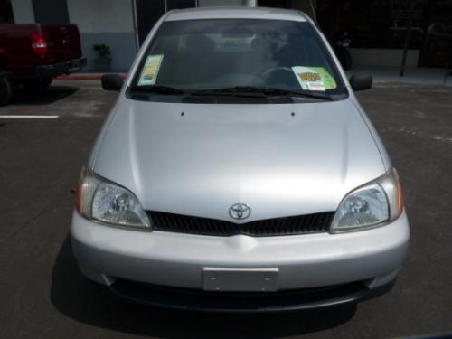 Photo Image Gallery & Touchup Paint: Toyota Echo in Alpine Silver Metallic  (199)  YEARS: 2000-2002