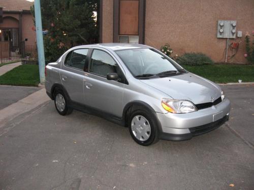 Photo Image Gallery & Touchup Paint: Toyota Echo in Alpine Silver Metallic  (199)  YEARS: 2000-2002