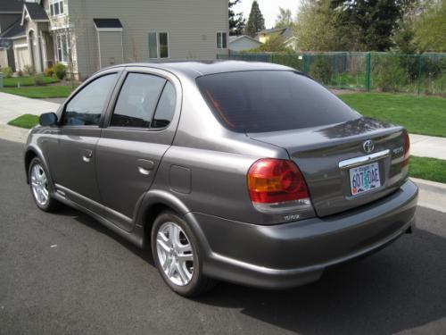 Photo Image Gallery & Touchup Paint: Toyota Echo in Phantom Gray Pearl  (1E3)  YEARS: 2003-2005