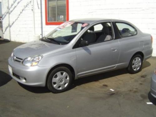 Photo Image Gallery & Touchup Paint: Toyota Echo in Silver Streak Mica  (1E7)  YEARS: 2003-2005