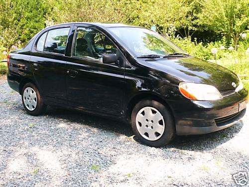 Photo Image Gallery & Touchup Paint: Toyota Echo in Black Sand Pearl  (209)  YEARS: 2000-2005
