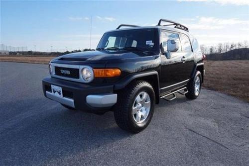 Photo Image Gallery & Touchup Paint: Toyota Fjcruiser in Black    (2KC)  YEARS: 2009-2014