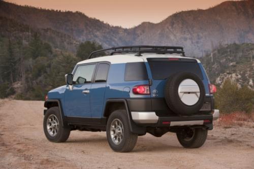 Photo Image Gallery & Touchup Paint: Toyota Fjcruiser in Calvary Blue   (2KQ)  YEARS: 2011-2013