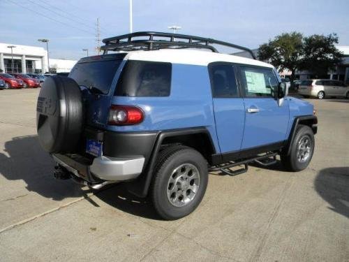 Photo Image Gallery & Touchup Paint: Toyota Fjcruiser in Calvary Blue   (2KQ)  YEARS: 2011-2013